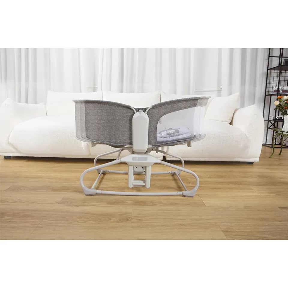 Mastela 4-in-1 D£luxe Multi-Functional Bassinet